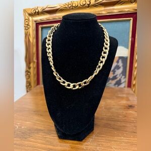 18” Gold Tone Chunky Chain Necklace